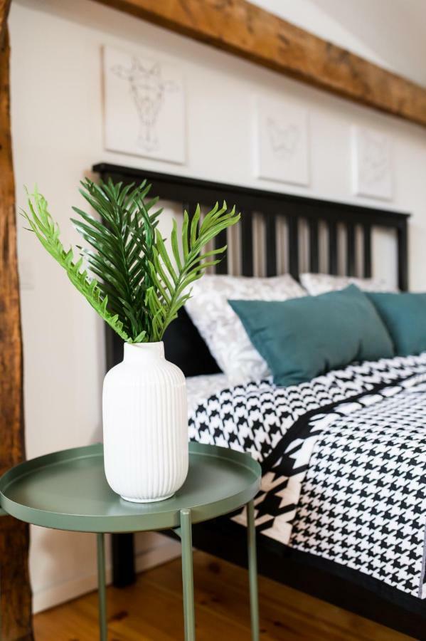 Leilighet Cozy Mansard Old Town Aptartment, Ac